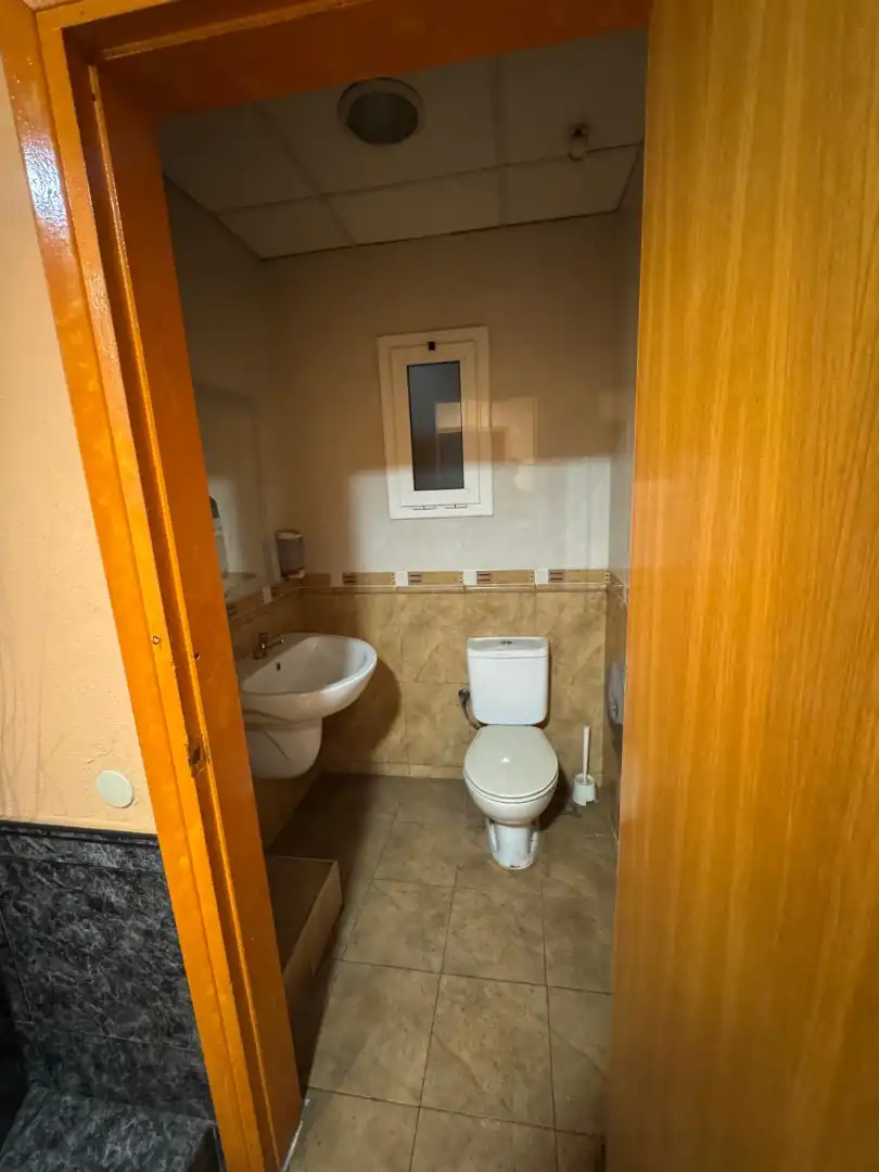 Bathroom of Commercial properties for sale in La Llagosta
