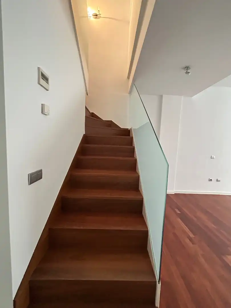 Dúplex de alquiler en Sevilla con Aire acondicionado, Calefacción y Parquet