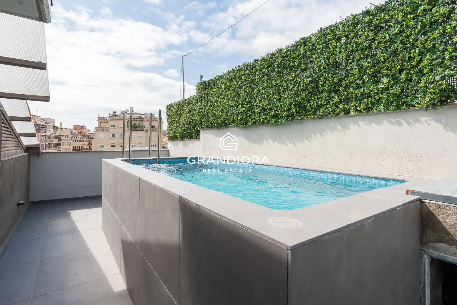 Penthouse mit Pool zum Verkauf in Calle de les Carolines 25, imagen 42