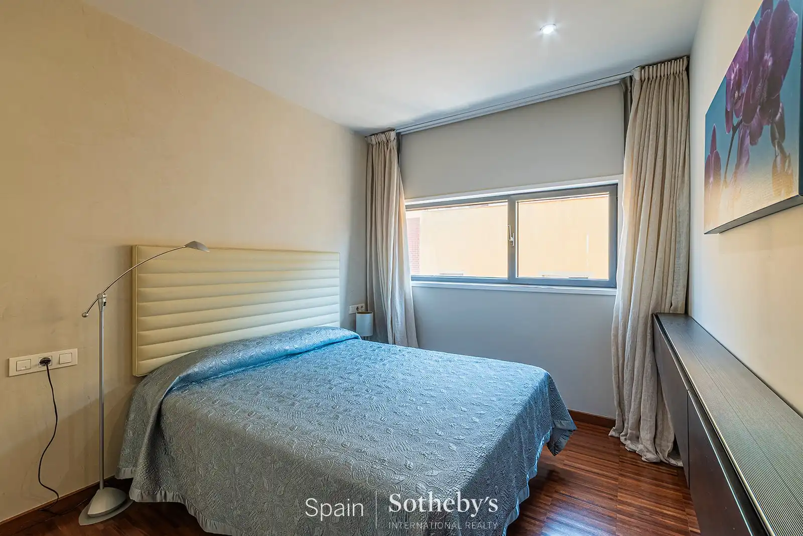 Habitación de Ático en venta en Barcelona con Aire acondicionado, Terraza y Piscina