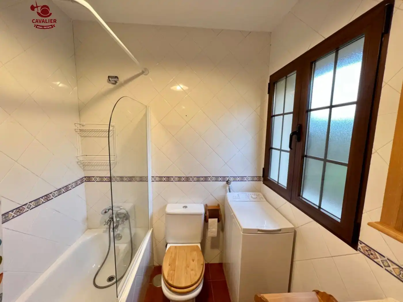 Baño de Casa o chalet de alquiler en Los Molinos con Calefacción, Jardín privado y Terraza