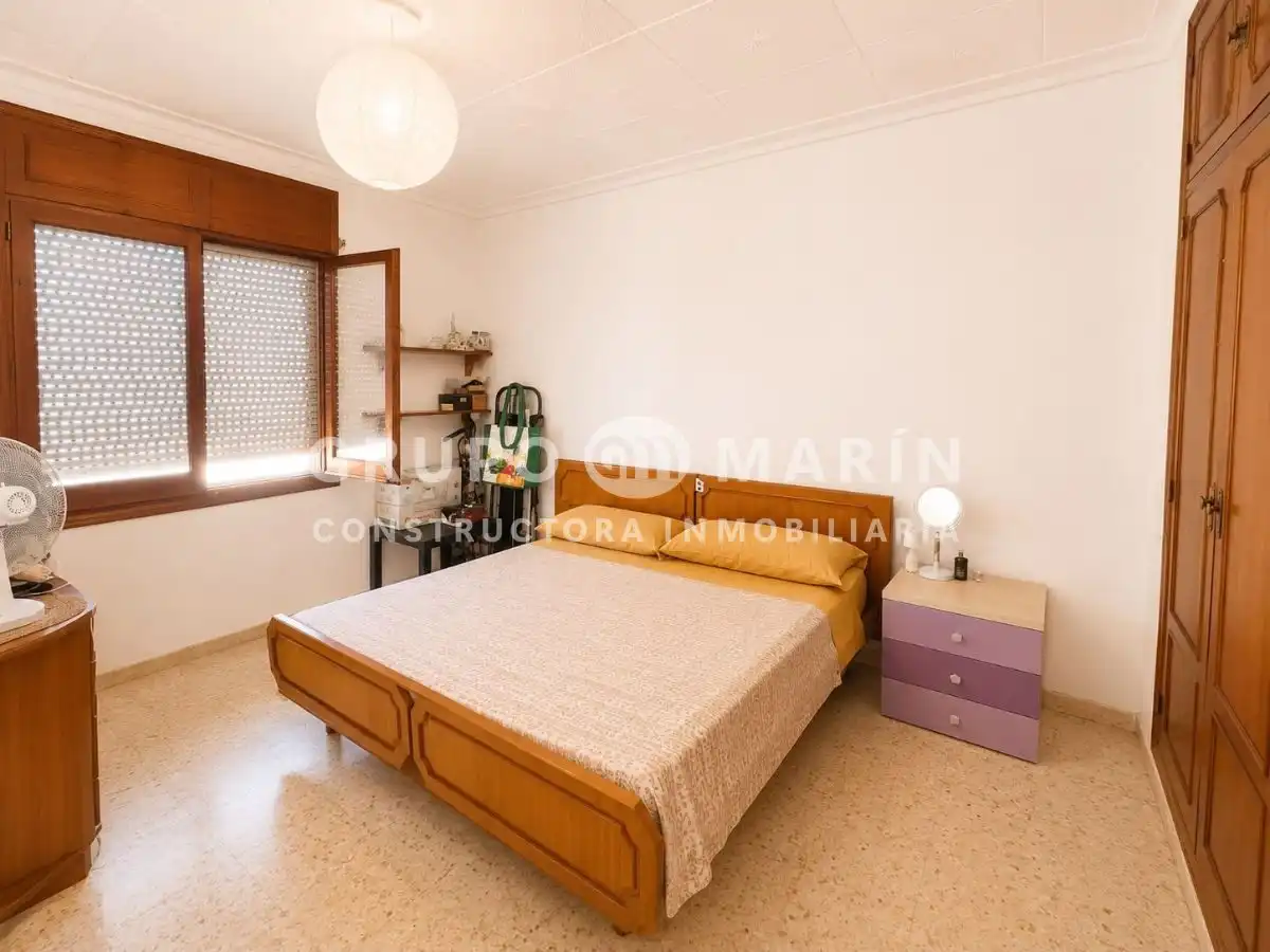 Habitación de Local en venta en Blanes