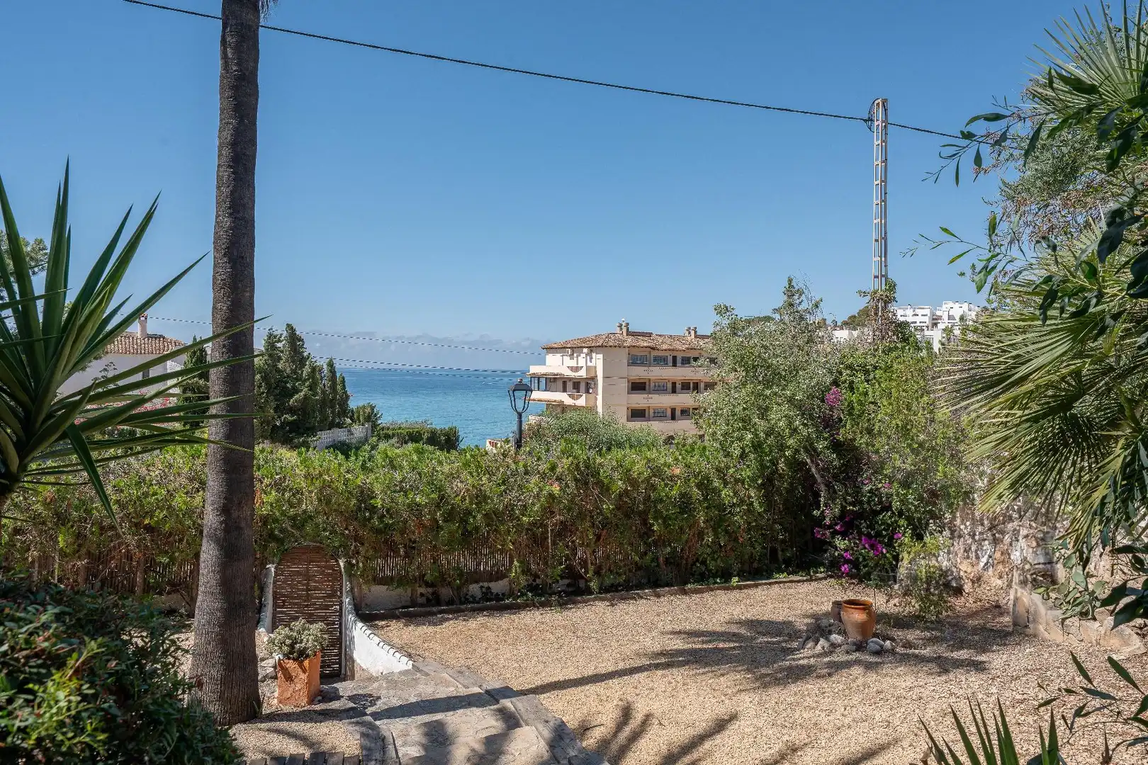 Vista exterior de Casa o chalet en venta en El Campello con Aire acondicionado, Calefacción y Jardín privado