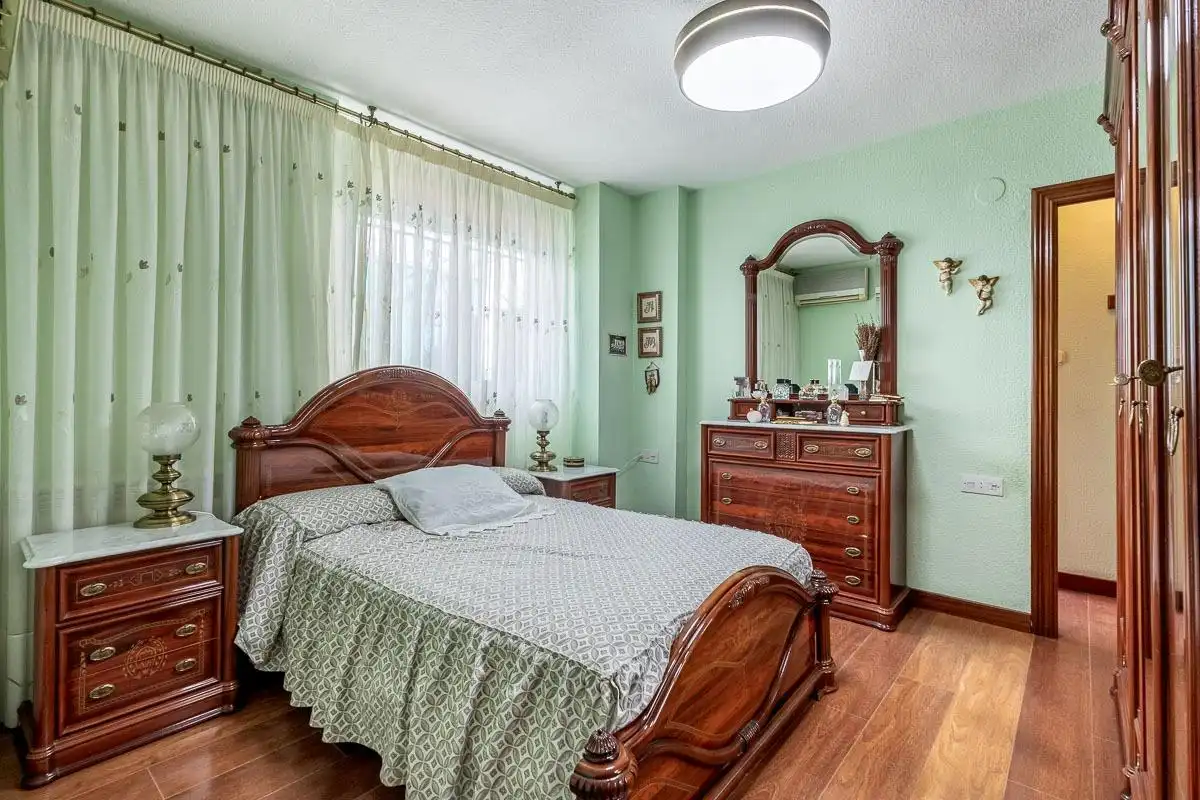 Bedroom of Attic for sale in Granada  with Air Conditioner and Terrace