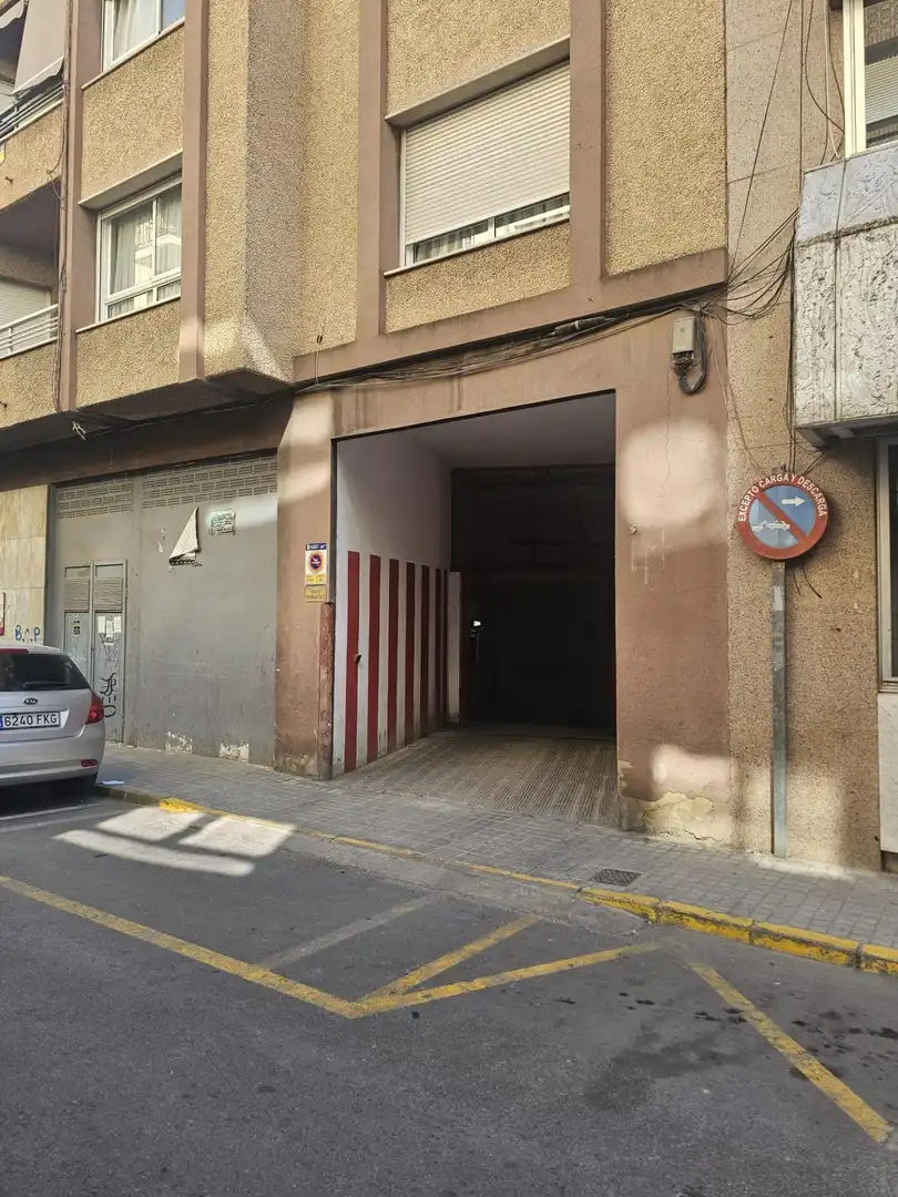 Parkplatz von Garage zum Verkauf in Torrent