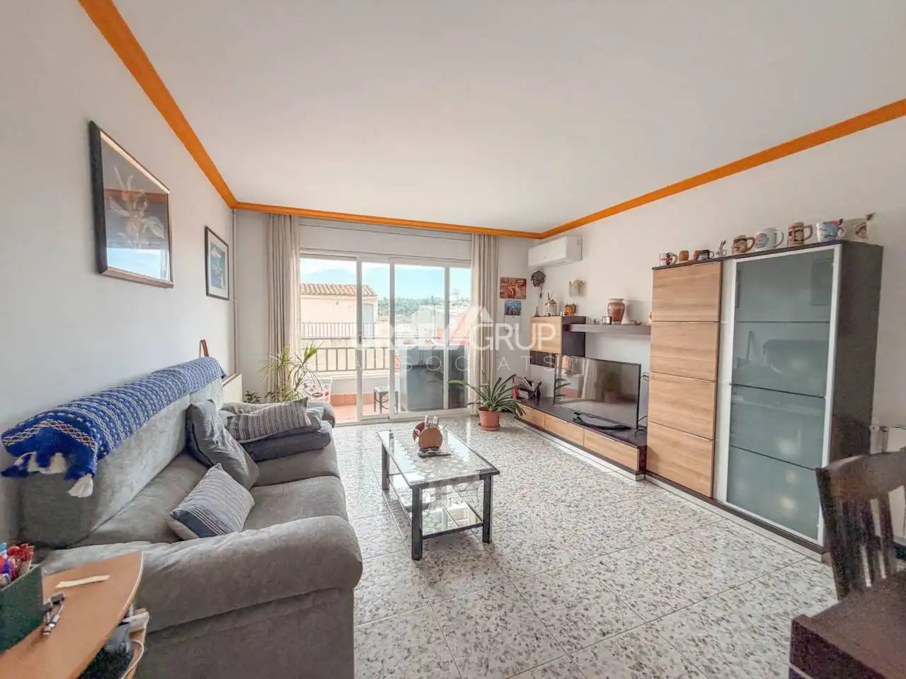 Sala de estar de Piso en venta en Terrassa con Aire acondicionado, Calefacción y Balcón