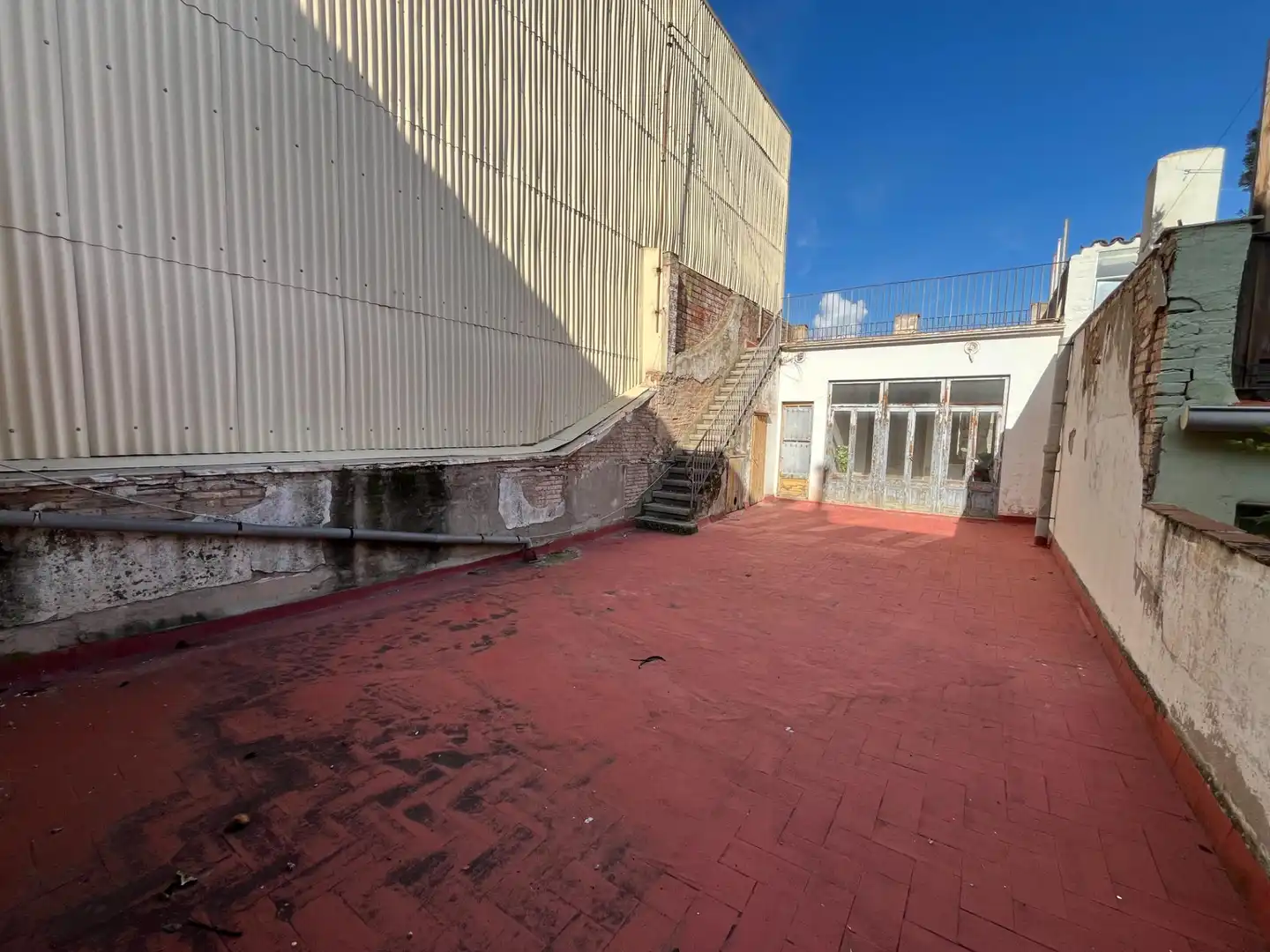 Exterior view of Buildings for sale in Igualada