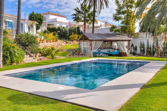 Casa-chalet en Venta en Marbella, Bugan en San Pedro de Alcántara pueblo