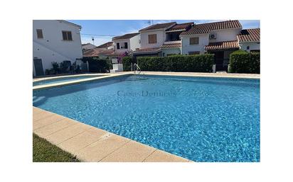 Swimming pool of Single-family semi-detached for sale in Dénia