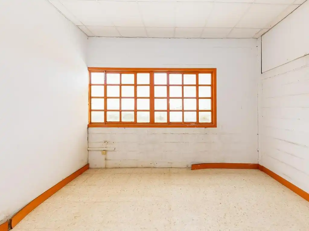 Industrial buildings for sale in Alcalá del Río