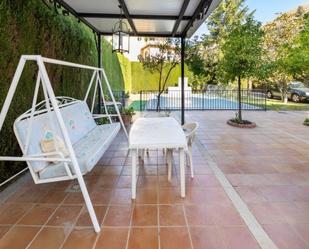 Terrassa de Casa o xalet en venda en Alfacar amb Calefacció, Jardí privat i Parquet