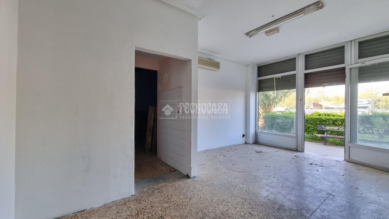 Premises to rent in Avda. Cataluña, El Rabal,  Zaragoza Capital