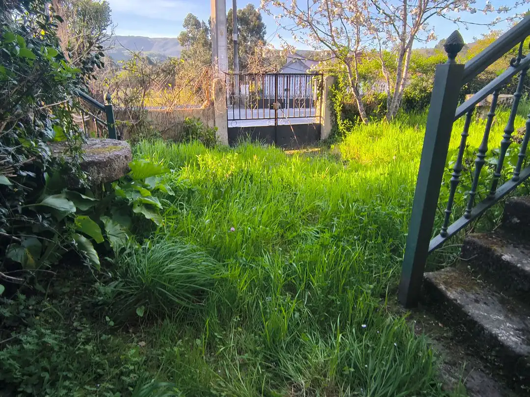 Casa o xalet en venda en A Cañiza   amb Terrassa i Balcó