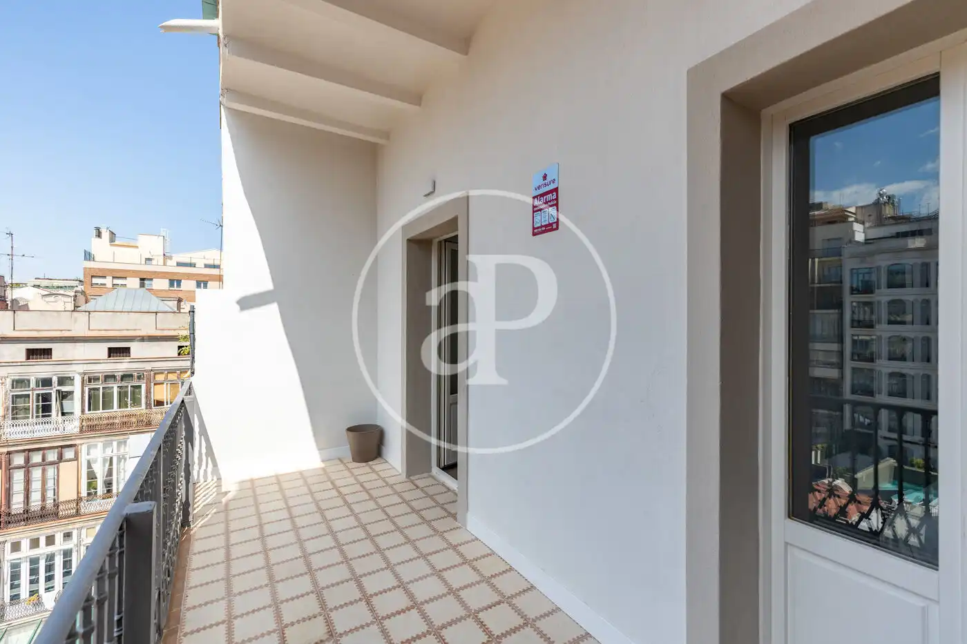 Wohnung mit Terrasse zum Verkauf in Carrer de Casp, imagen 5