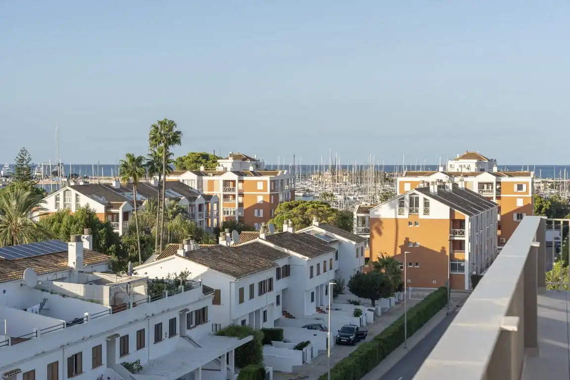 Apartamento con piscina en venta en Centro Urbano, imagen 4