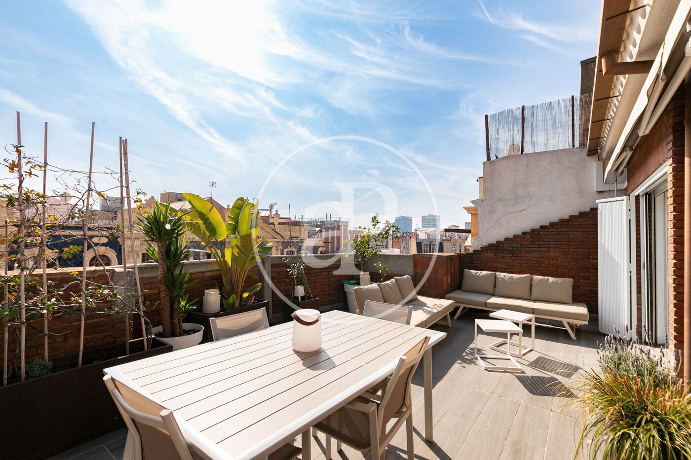 Terrasse von Wohnung zum Verkauf in  Barcelona Capital mit Klimaanlage, Heizung und Terrasse