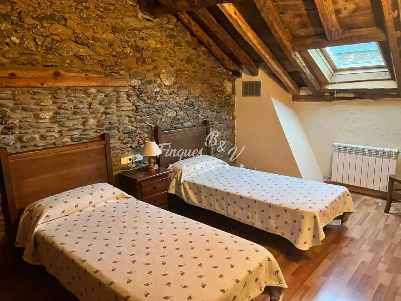 Schlafzimmer von Wohnung zur Miete in Llívia mit Heizung, Parkett und Möbliert