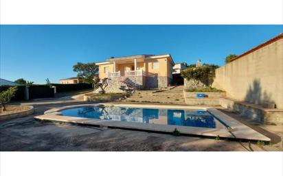 Swimming pool of House or chalet for sale in Montserrat
