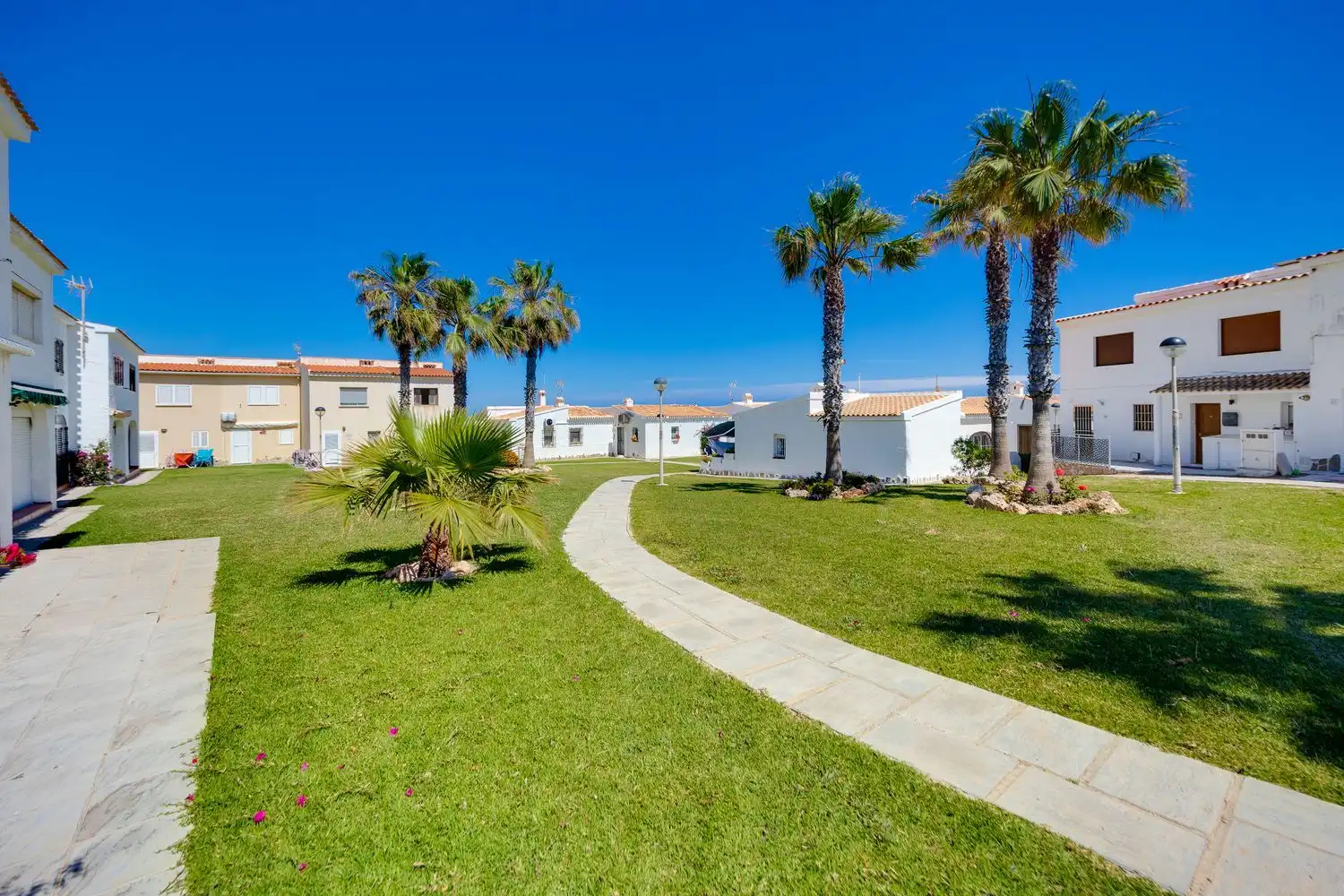 Reihenhaus mit Pool zum Verkauf in Calle Violetas 104, imagen 15
