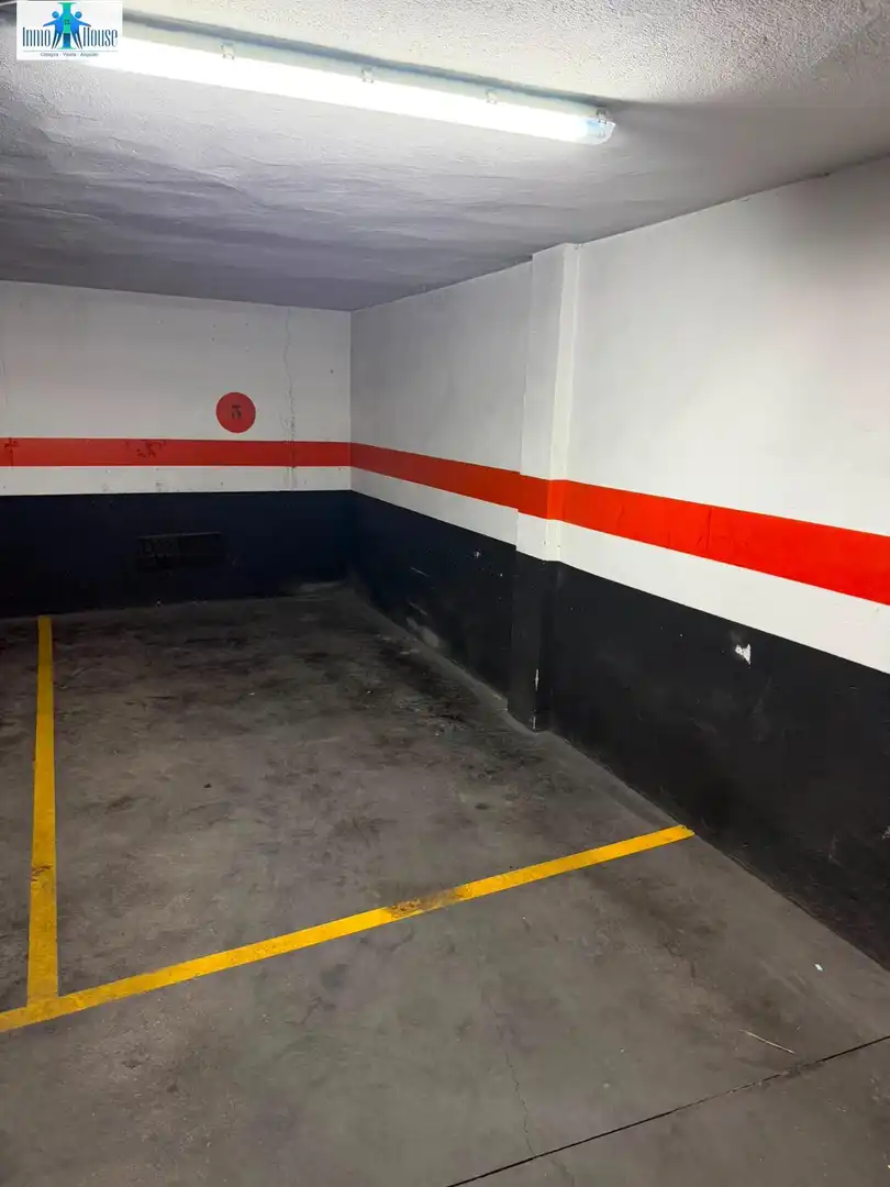 Parking de Ático en venta en Albacete con Aire acondicionado, Calefacción y Terraza