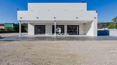 Moderna casa de nueva construcción con 319 m2 y jardín plano en Vallromanes., imatge 5
