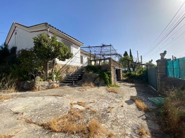 Casa amb balcó en venda a Manzanares El Real