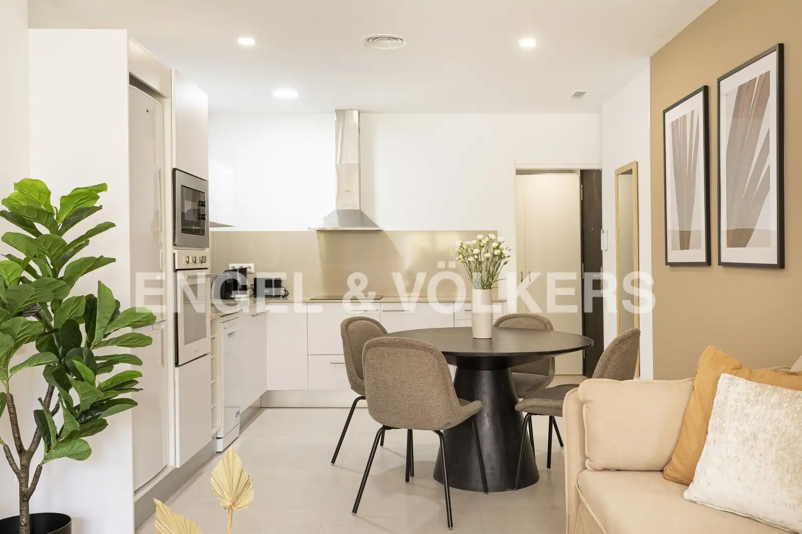 Cocina de Piso de alquiler en Barcelona con Aire acondicionado, Calefacción y Amueblado