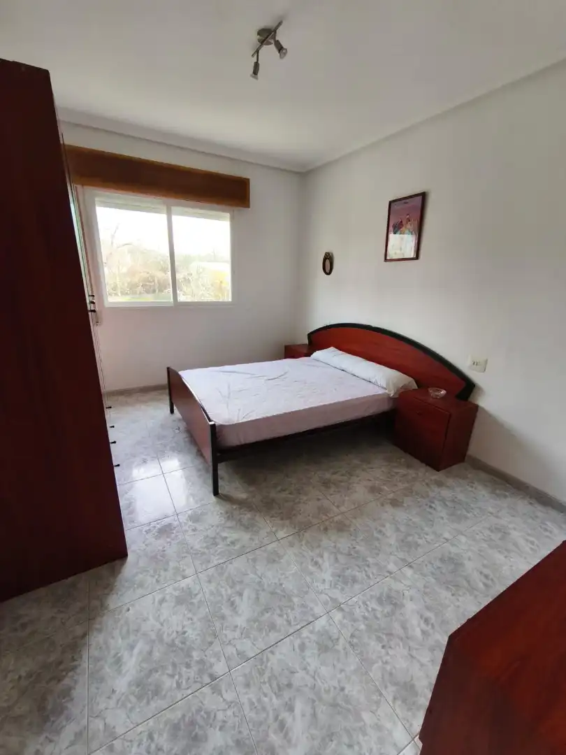 Dormitori de Casa o xalet en venda en Taboadela amb Jardí privat, Traster i Moblat
