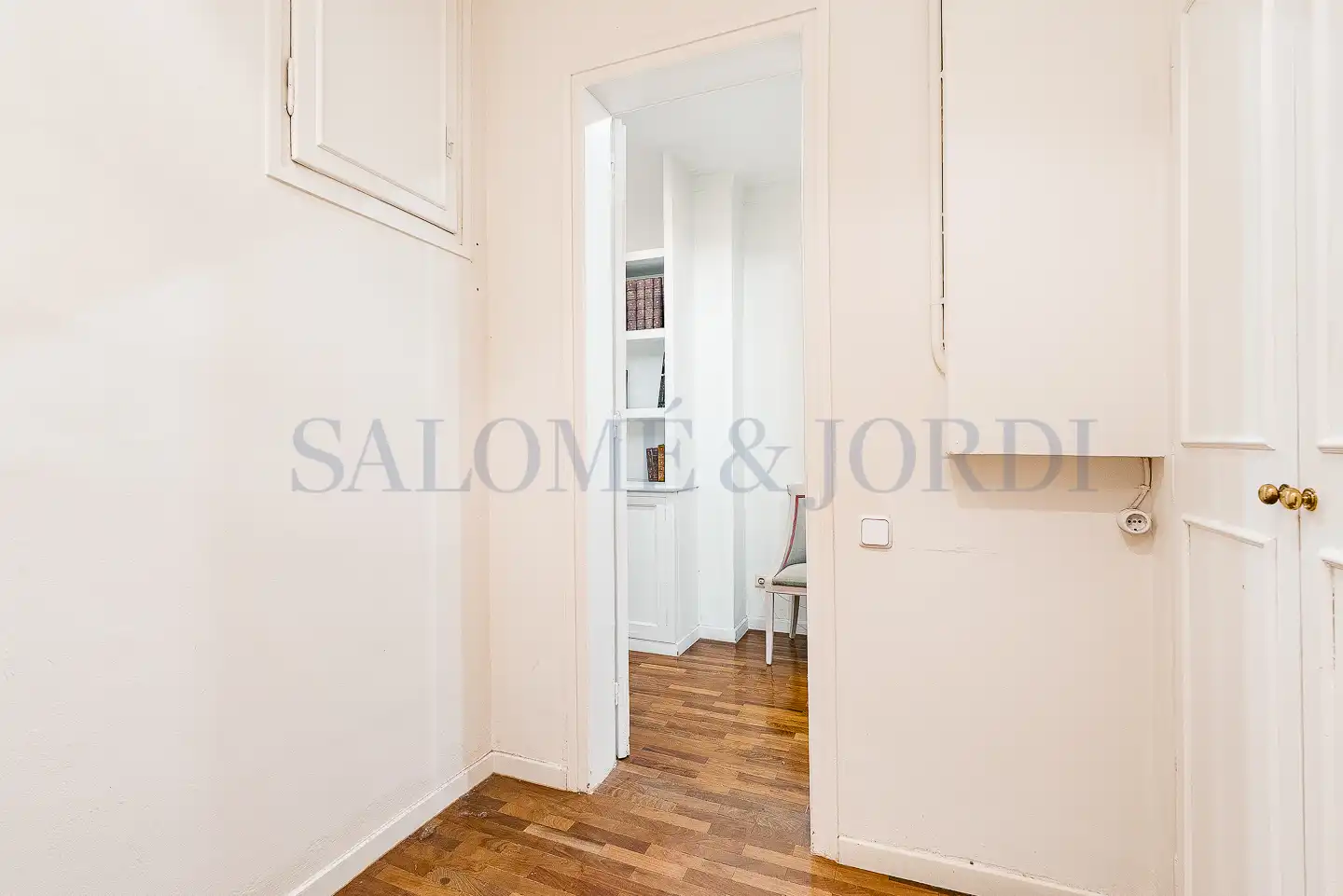 Habitación de Piso en venta en Barcelona con Aire acondicionado, Calefacción y Jardín privado