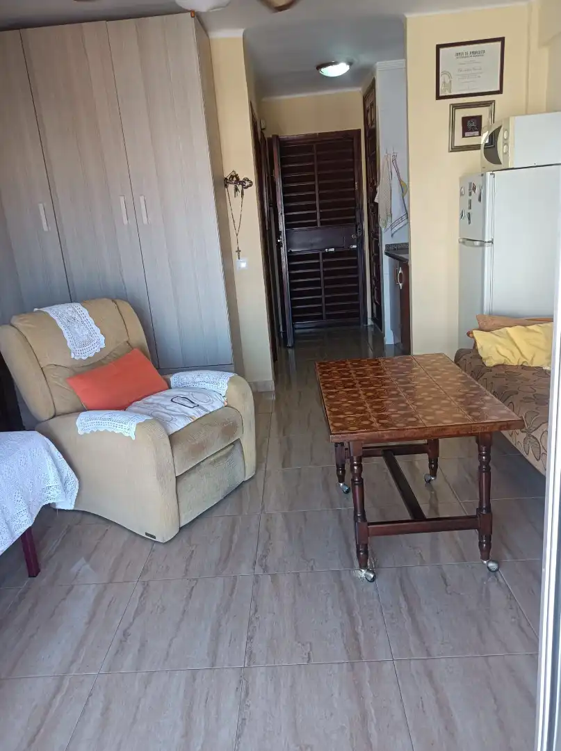 Sala d'estar de Estudi en venda en Vélez-Málaga amb Terrassa i Piscina comunitària