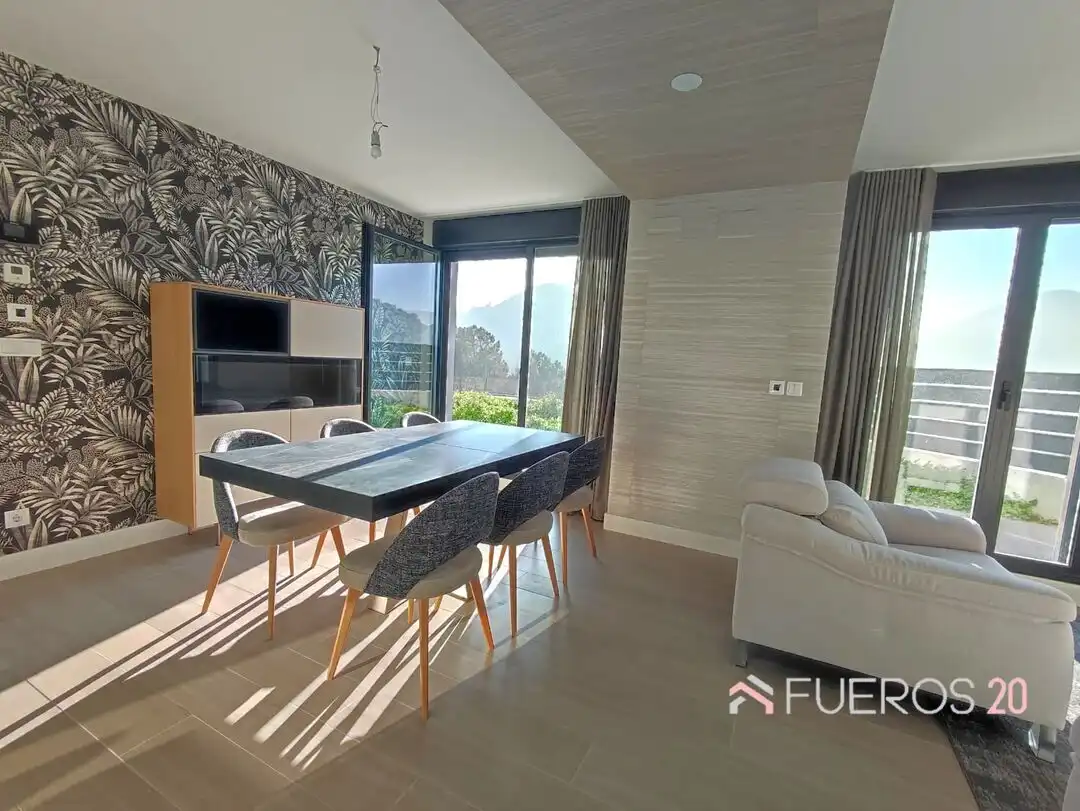 Sala de estar de Casa adosada en venta en Zierbena con Calefacción, Jardín privado y Terraza