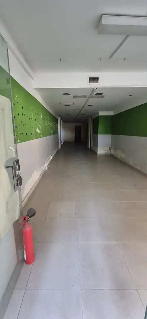 Business premises for sale in Carrer de Pompeu Fabra, imagen 28