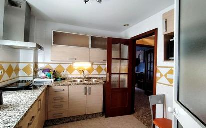 Kitchen of Flat for sale in Palma del Río  with Air Conditioner and Balcony