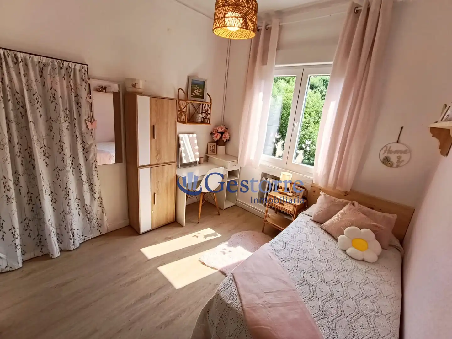 Bedroom of Flat for sale in Langreo  with Heating and Storage room