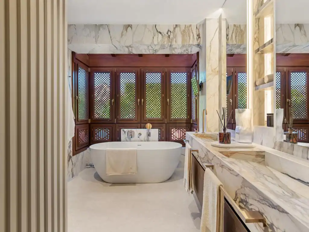 Penthouse with pool for sale in Selwo, imagen 23