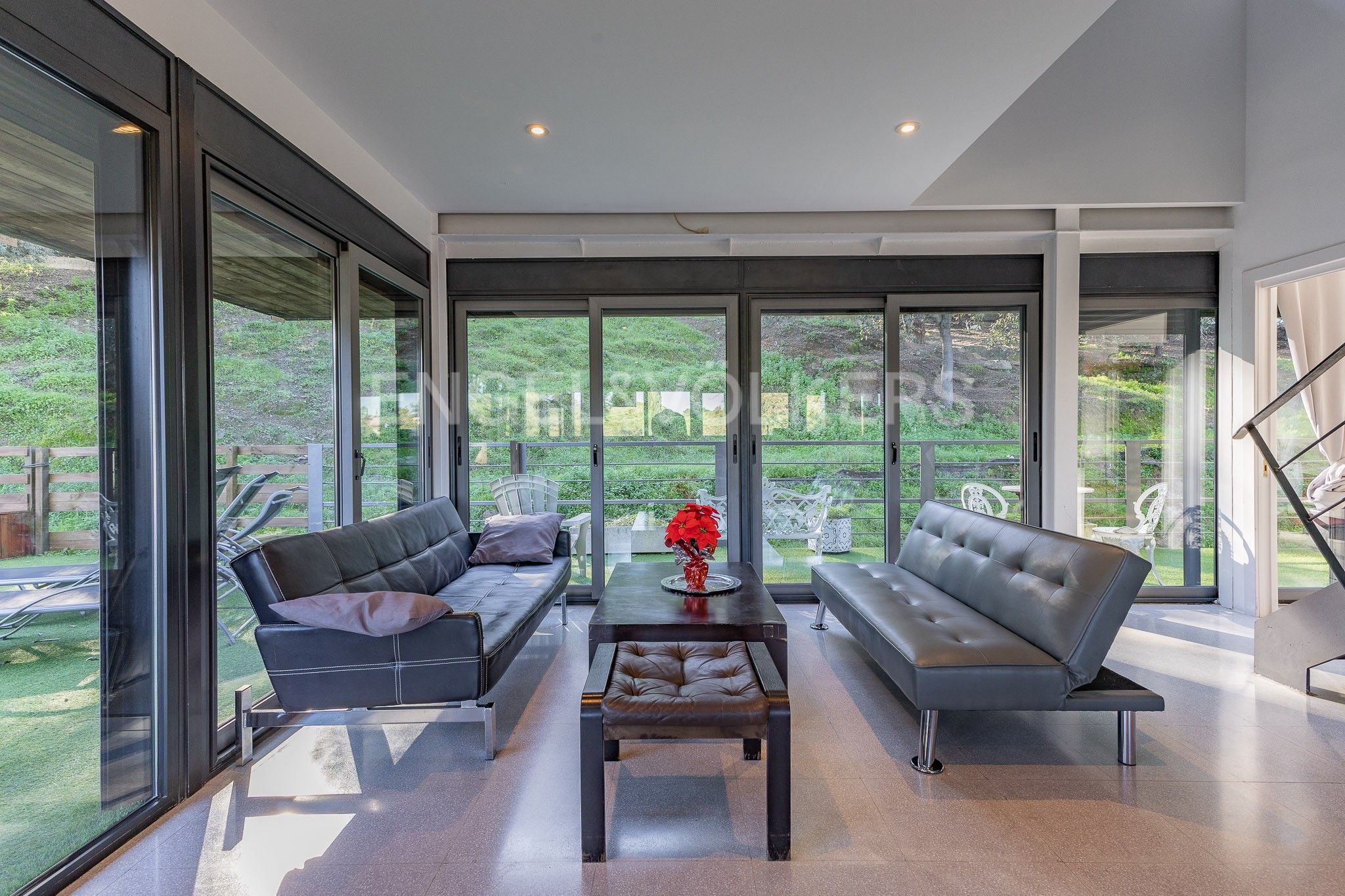 Living room of House or chalet for sale in Sant Cugat del Vallès  with Air Conditioner, Heating and Private garden
