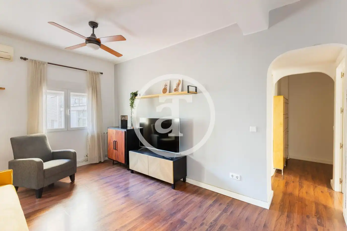 Flat for rent in Calle de la Iglesia, Opañel