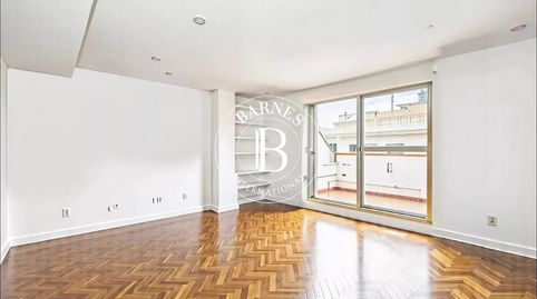Image 1 of the listing