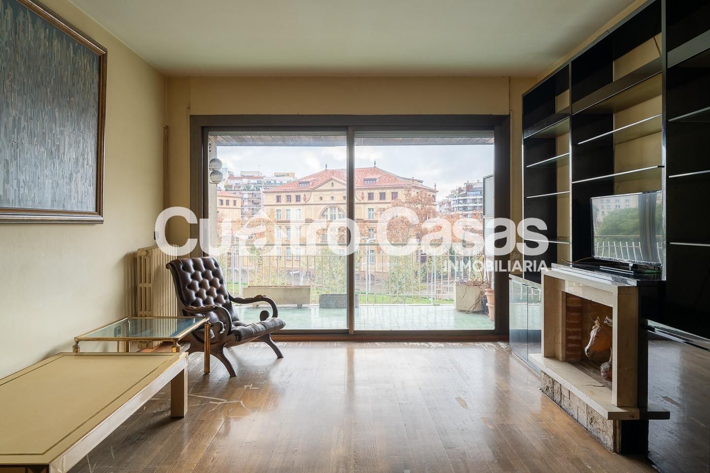 Vista exterior de Apartament en venda en  Barcelona Capital amb Calefacció, Traster i Balcó