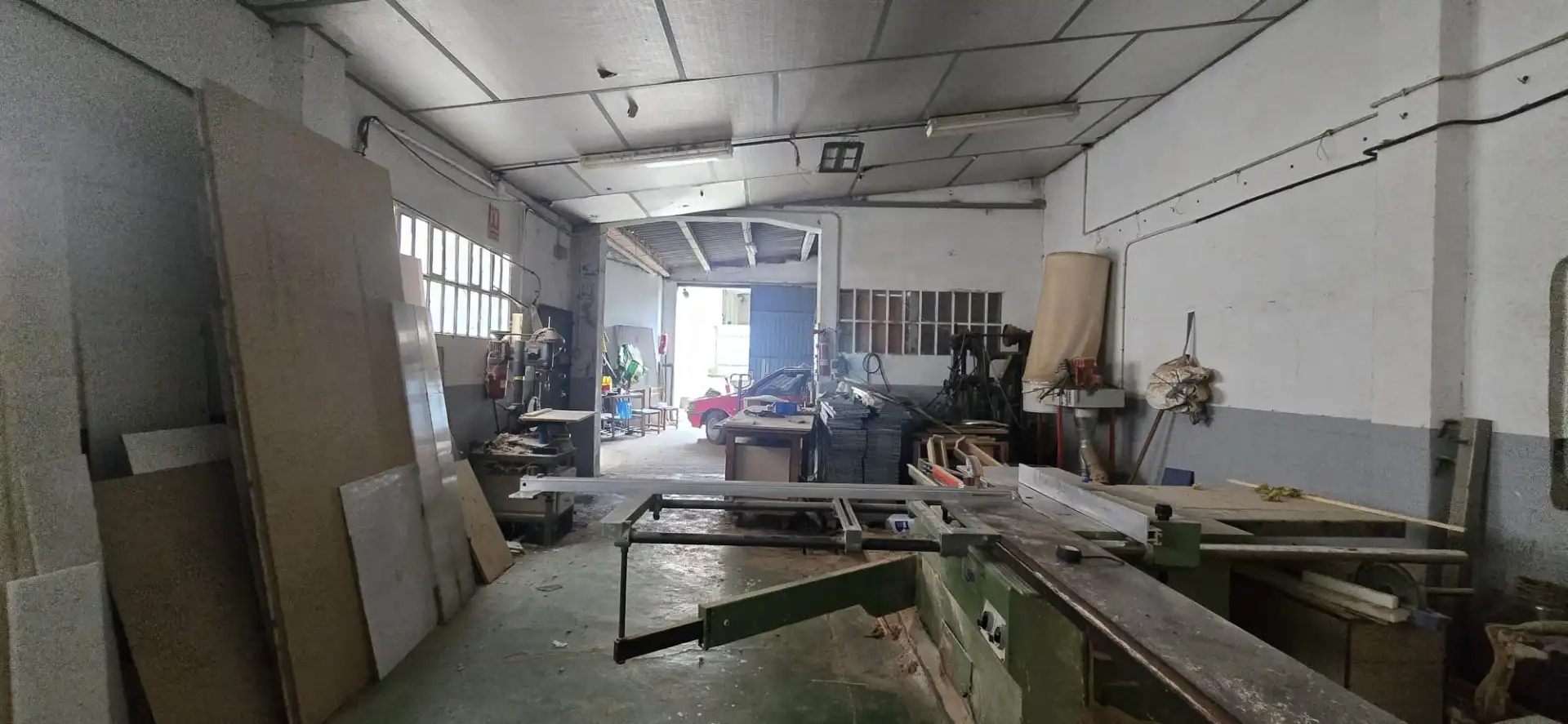 Nau industrial en venda a Manlleu