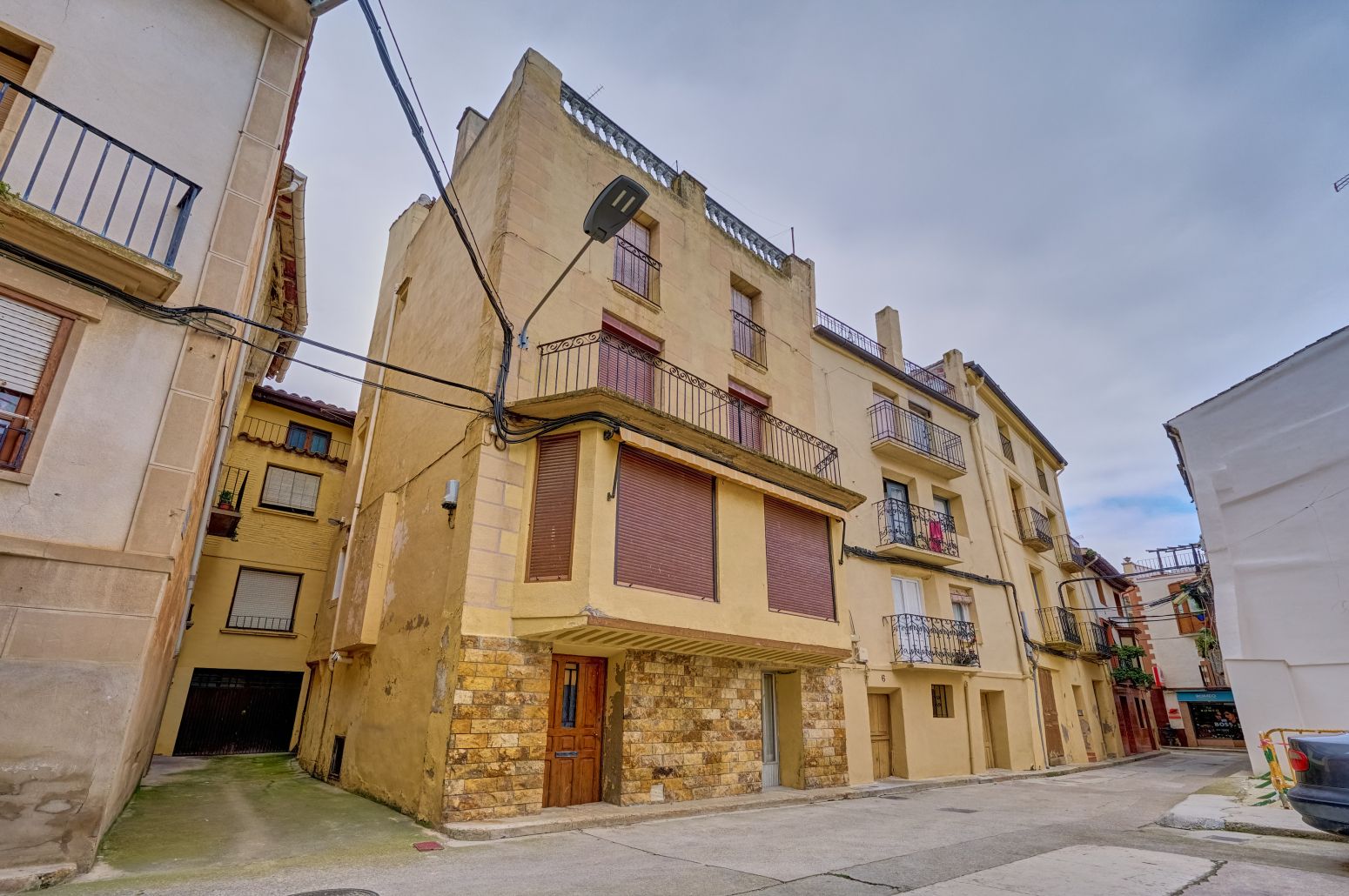 Vista exterior de Casa o xalet en venda en Falces amb Calefacció, Parquet i Terrassa