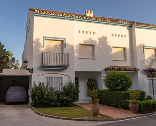 Exterior view of Single-family semi-detached for sale in Marbella  with Air Conditioner, Private garden and Furnished