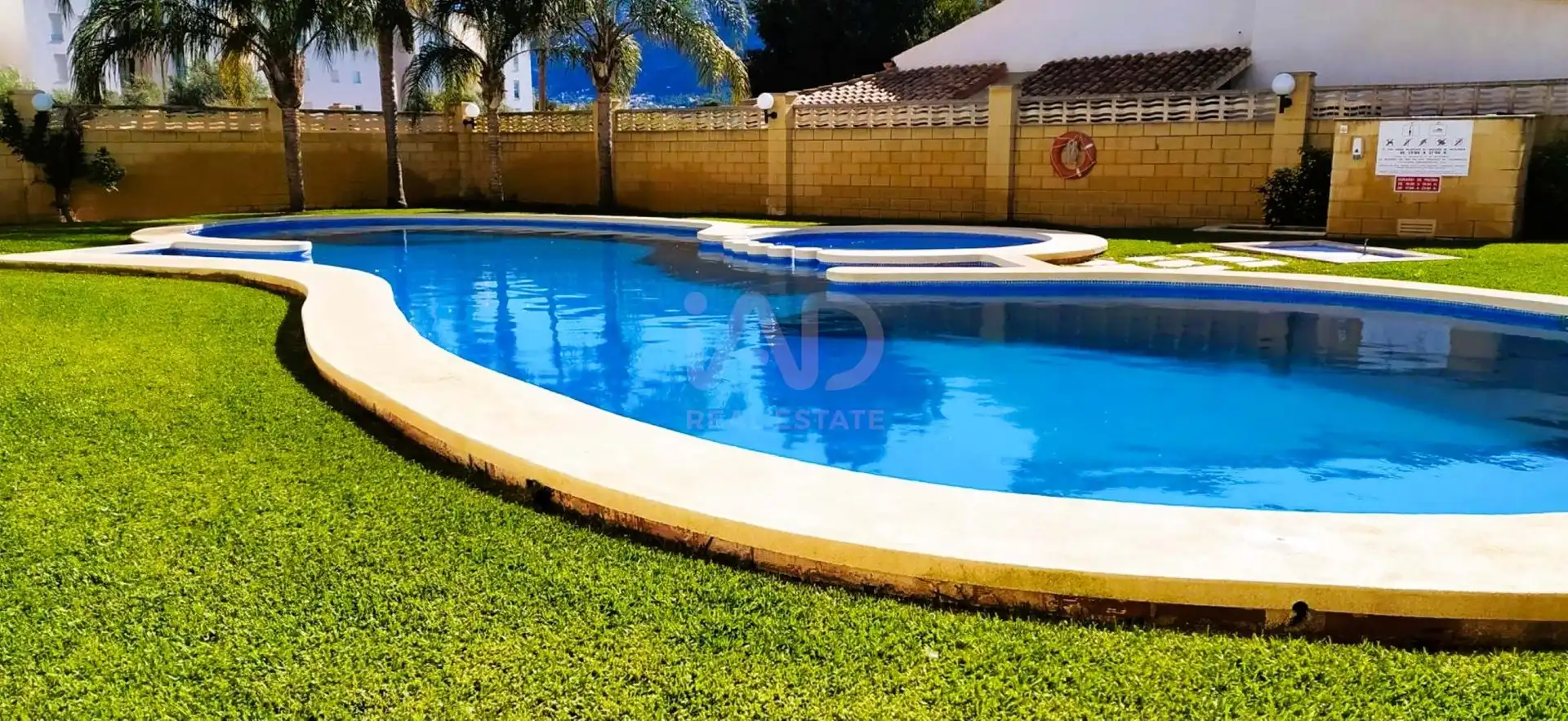 Schwimmbecken von Wohnung zum Verkauf in Dénia mit Terrasse und Schwimmbad