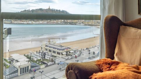 Foto 3 de Piso en venta en Paseo Miraconcha, 6, Área Romántica, Donostia - San Sebastián