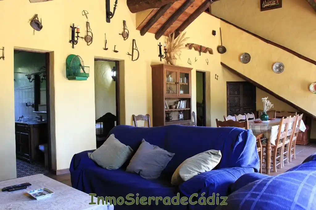 Casa rústica amb terrassa en venda a Paco de Arriba, imagen 17