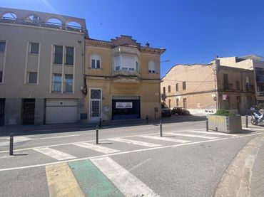 Gewerbefläche zur Miete in Carrer de la Reina Elionor 20