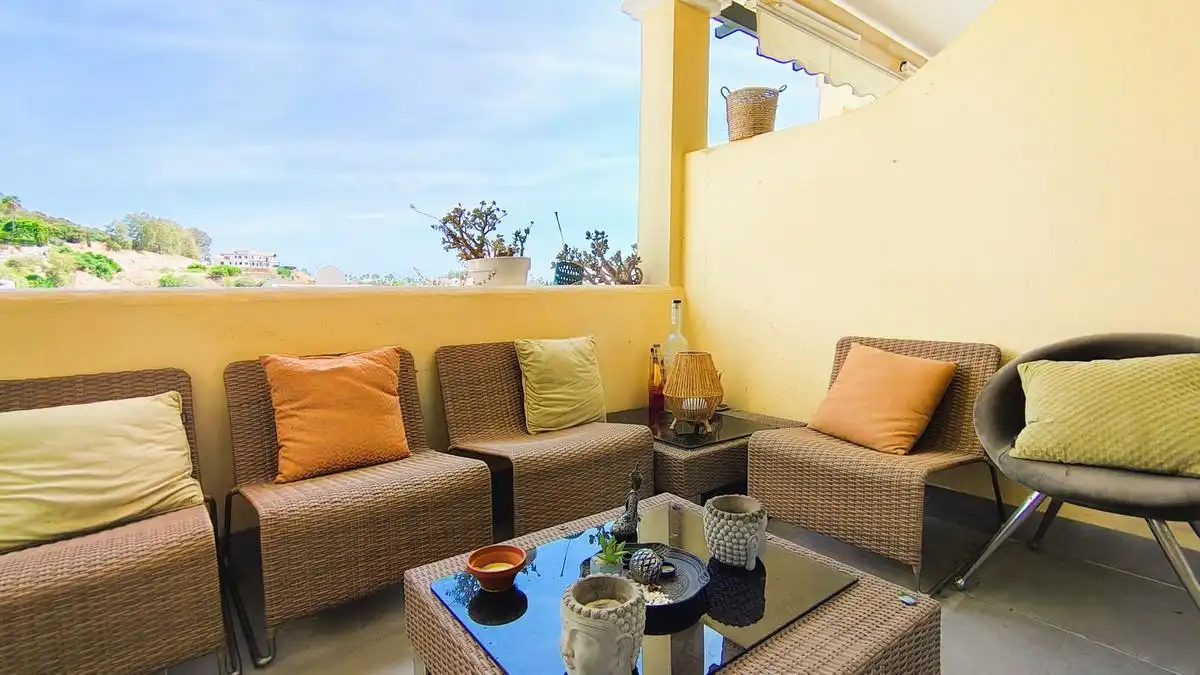 Apartamento con piscina en venta en Calle HERROJO EL 2, imagen 15