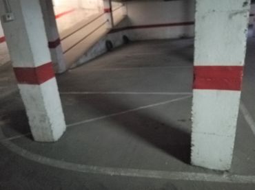 Motorradstellplatz zum Verkauf in Centre