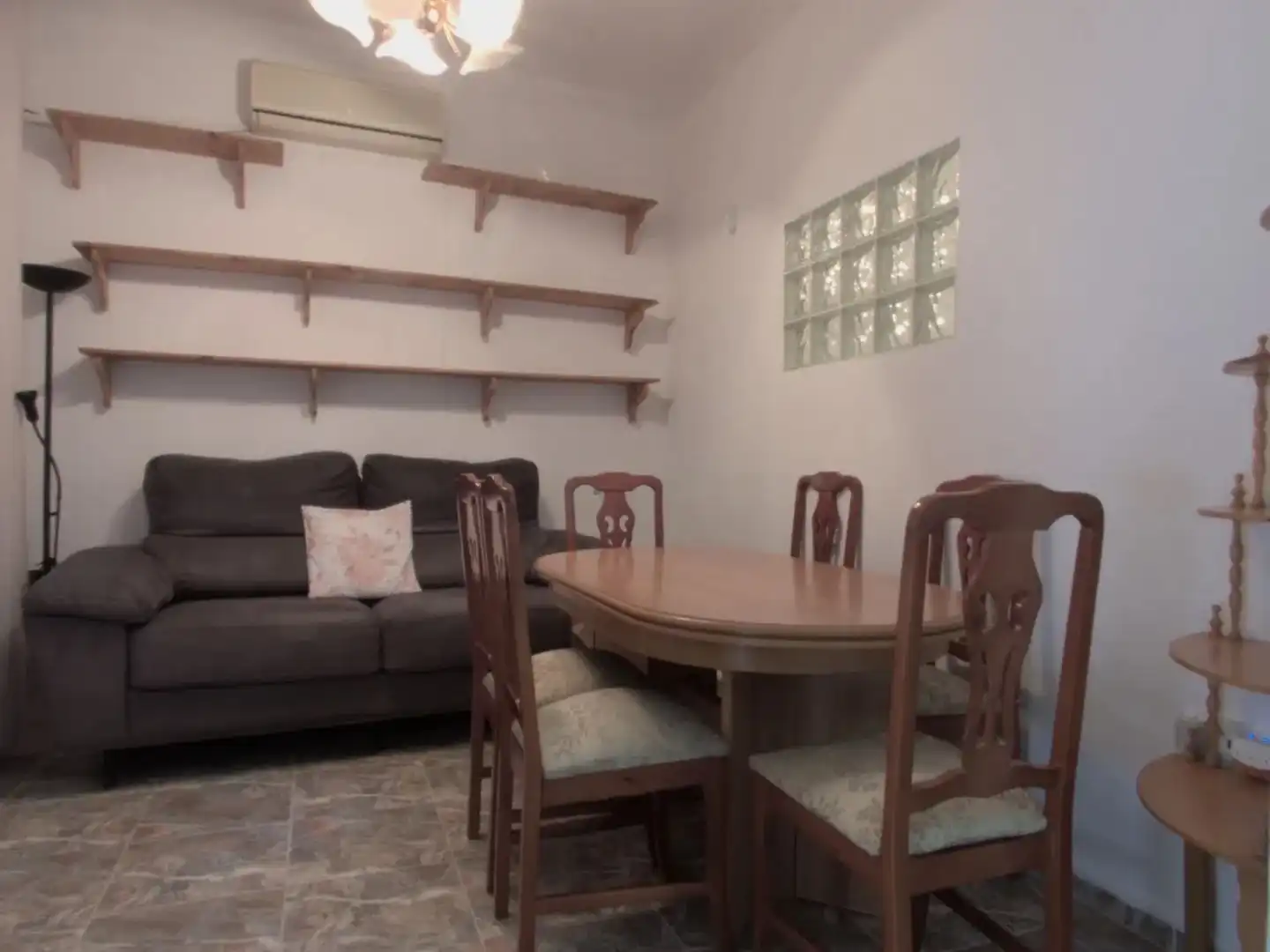 Comedor de Piso en venta en Marbella con Amueblado, Horno y Lavadora