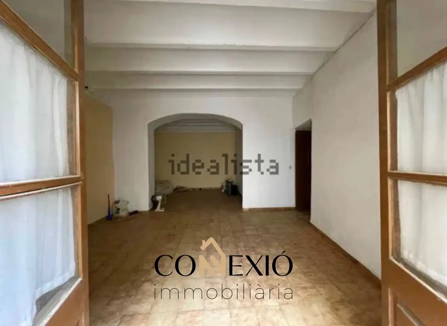 Buildings for sale in Bàscara